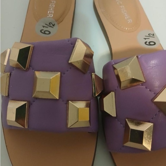 Sandals - Picture 2 of 4